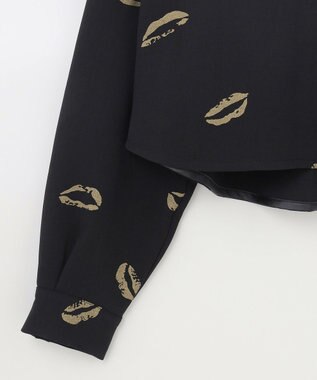 GRACE CONTINENTAL リップモチーフショートシャツ ブラック