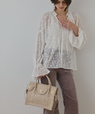 GRACE CONTINENTAL Maestra S エクリュ