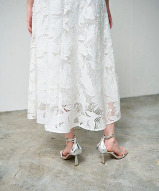 GRACE CONTINENTAL ケミカルリーフスカート ホワイト