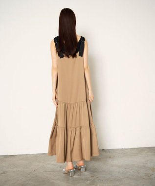 GRACE CONTINENTAL ティアードロングワンピース ブラウン