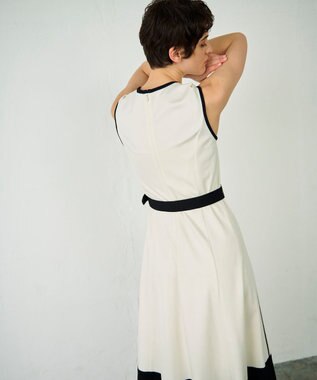 GRACE CONTINENTAL 配色ポンチフレアワンピース ホワイト