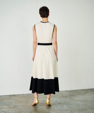 GRACE CONTINENTAL 配色ポンチフレアワンピース ホワイト