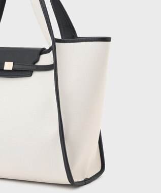 GRACE CONTINENTAL フラップトートバッグ ホワイト