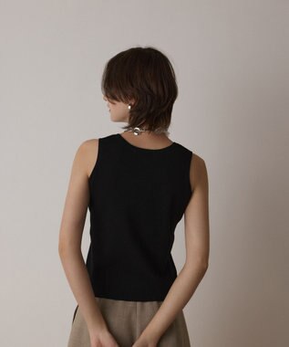 GRACE CONTINENTAL Uネックリブニットトップ ブラック