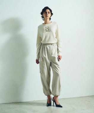 GRACE CONTINENTAL エンブレム刺繍ニットトップ ホワイト