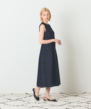 GRACE CONTINENTAL ボーダーメッシュジャガードドレス ネイビー