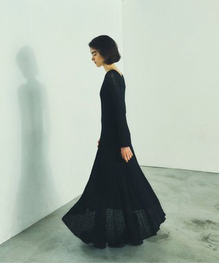 ストレッチレースフレアワンピース / GRACE CONTINENTAL | GRACE ストレッチレースフレアワンピース / GRACE CONTINENTAL | GRACE
