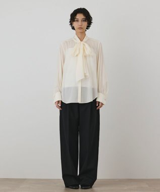GRACE CONTINENTAL ダブルカフスボウタイブラウス キナリ