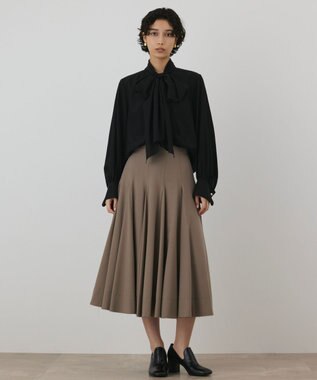 GRACE CONTINENTAL ドラマティックボリュームスカート ベージュ