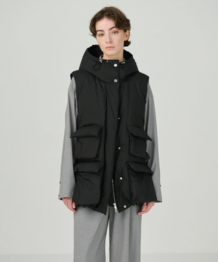 GRACE CONTINENTAL ダウンジレジャケット ブラック