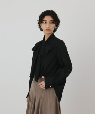 GRACE CONTINENTAL ダブルカフスボウタイブラウス ブラック