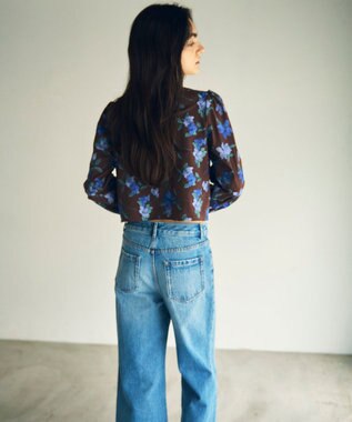 GRACE CONTINENTAL フラワー刺繍ショートトップ ブラウン