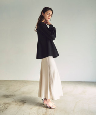 GRACE CONTINENTAL タックカットトップ ブラック