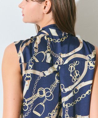 GRACE CONTINENTAL チェーンプリントボウタイブラウス ネイビー