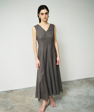 GRACE CONTINENTAL トリアセリネンフレアマキシ チャコール