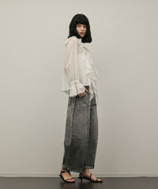 GRACE CONTINENTAL フリルブラウス ホワイト