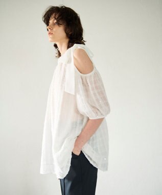 GRACE CONTINENTAL チュールフリルフレアトップ ホワイト