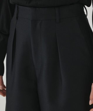 GRACE CONTINENTAL ウールシルクハーフパンツ ブラック