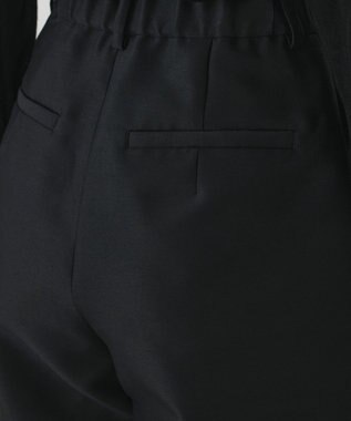 GRACE CONTINENTAL ウールシルクハーフパンツ ブラック