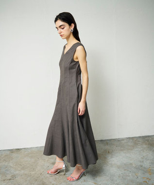 GRACE CONTINENTAL トリアセリネンフレアマキシ チャコール