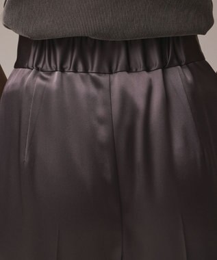 GRACE CONTINENTAL トリアセサテンワイドパンツ グレー