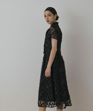 GRACE CONTINENTAL フラワ－フレアドレス ブラック