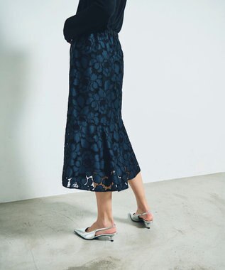 GRACE CONTINENTAL ローズレーススカート ネイビー