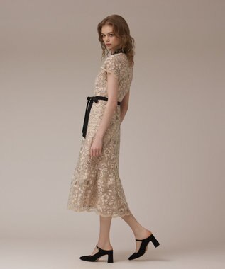 GRACE CONTINENTAL チュールフラワー刺繍ワンピース ベージュ