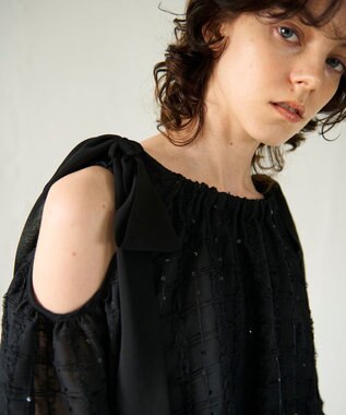 GRACE CONTINENTAL チュールフリルフレアトップ ブラック