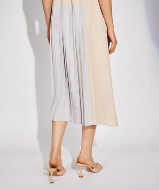 GRACE CONTINENTAL プリーツ配色ワンピース グレー