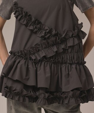 GRACE CONTINENTAL フリルキャミソール グレー