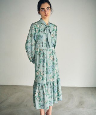 GRACE CONTINENTAL フラワー刺繍ボウタイワンピース ブルー
