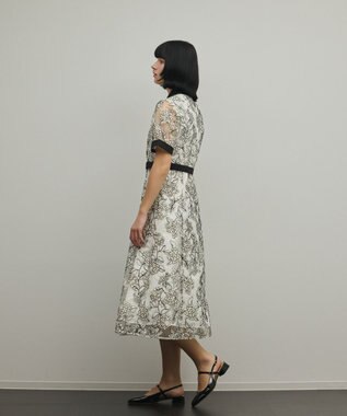 GRACE CONTINENTAL フラワーコード刺繍ワンピース キナリ