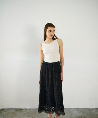 GRACE CONTINENTAL エンブロイダリーロングスカート ブラック