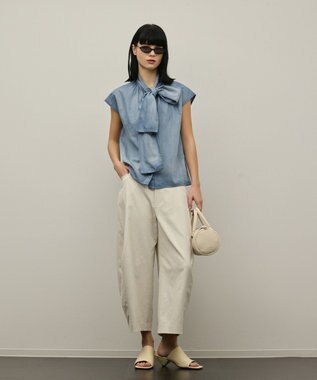 GRACE CONTINENTAL シアーデニムボウタイブラウス ブルー