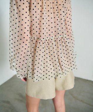GRACE CONTINENTAL ドットフロッキーチュールトップ キナリ