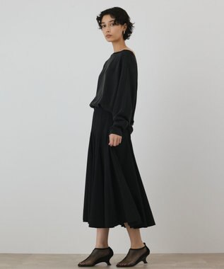 GRACE CONTINENTAL シルクドルマンスリーブトップ ブラック