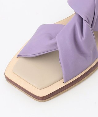 グリーン・ホワイト系 完成品♪ グレースコンチネンタル N°21サンダル