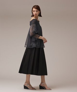 GRACE CONTINENTAL チュールシャーリングトップ ネイビー