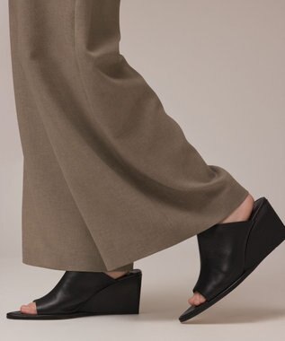 GRACE CONTINENTAL カラミタックワイドパンツ カーキ