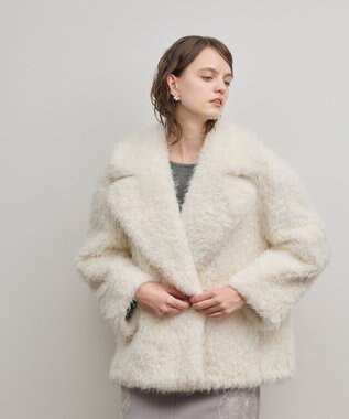 GRACE CONTINENTAL フェイクファーPコート キナリ