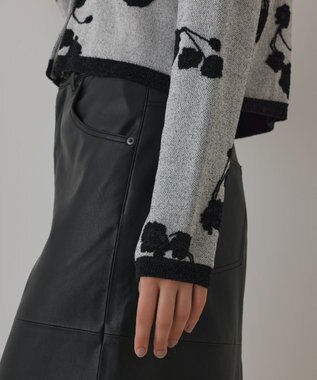 GRACE CONTINENTAL フクレジャガードニットカーディガン ホワイト