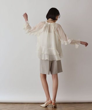 GRACE CONTINENTAL ストライプショートパンツ ベージュ