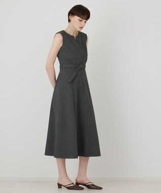 GRACE CONTINENTAL フレア切替カットワンピース チャコール