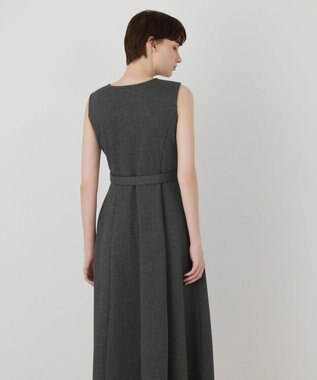GRACE CONTINENTAL フレア切替カットワンピース チャコール