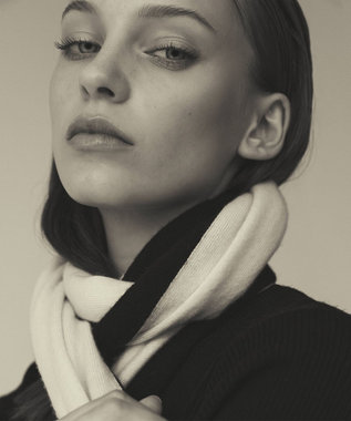 GRACE CONTINENTAL カシミヤバイカラーストール キナリ