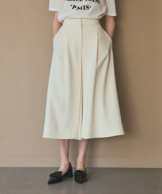 GRACE CONTINENTAL トリアセタックキュロット キナリ