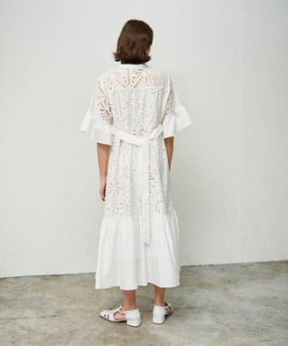 GRACE CONTINENTAL ヤシ柄カットワークワンピース ホワイト