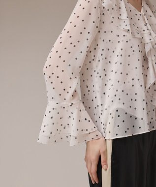 GRACE CONTINENTAL ラッフルドットトップ ホワイト