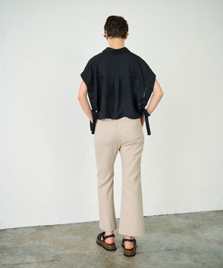 GRACE CONTINENTAL スリムフレアパンツ ベージュ